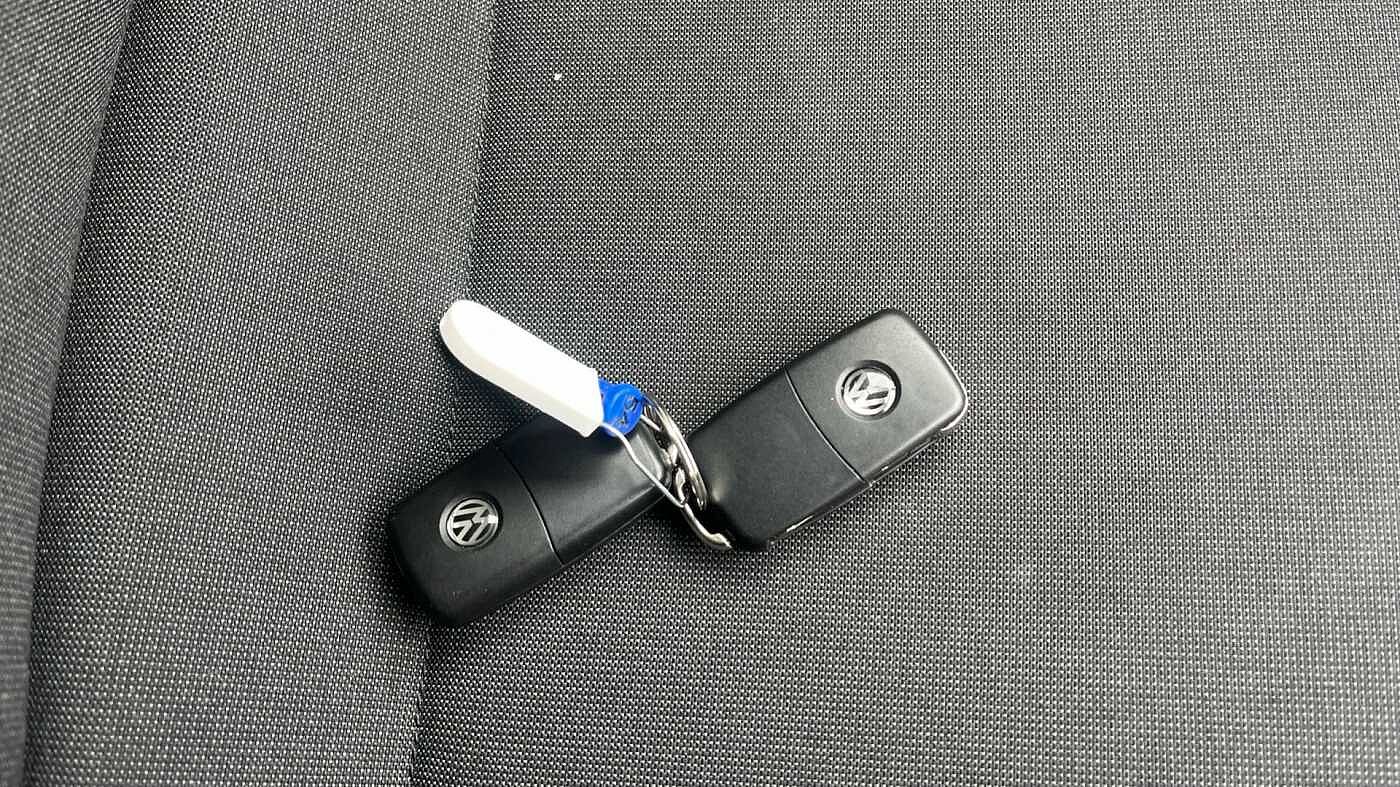 Volkswagen up! Up 2016 1.0 60PS Move 5Dr