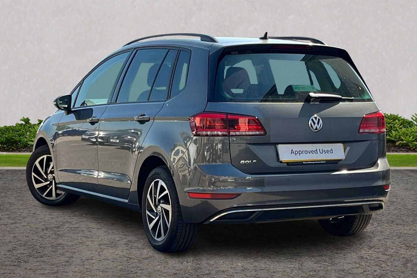 Volkswagen Golf SV PA 1.5 TSI Match EVO 130PS DSG