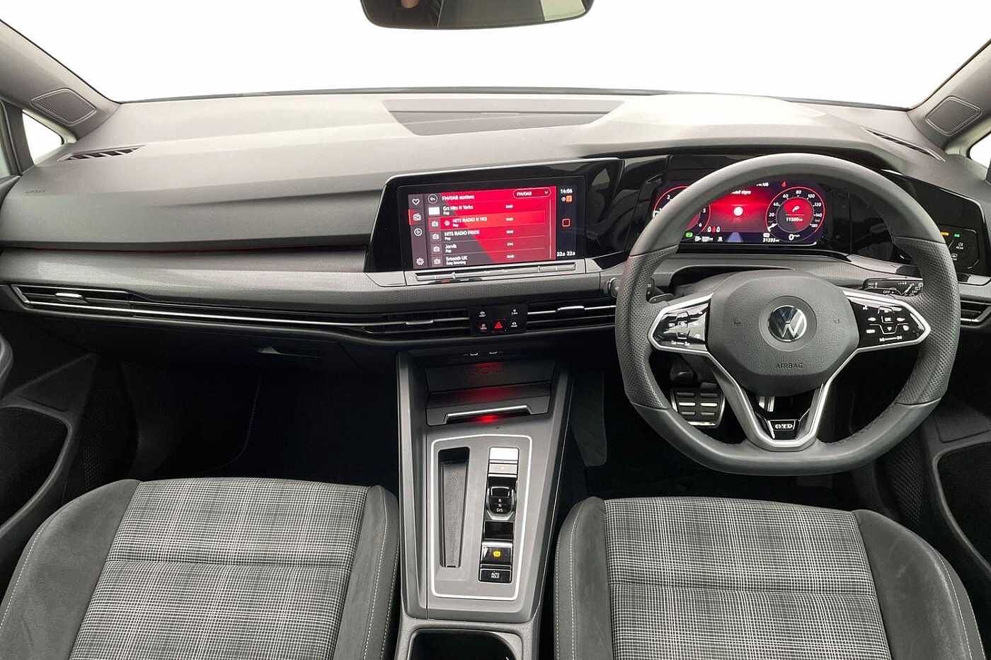 Volkswagen Golf 8 GTD 2.0 TDI 200PS 7-speed DSG 5 Door