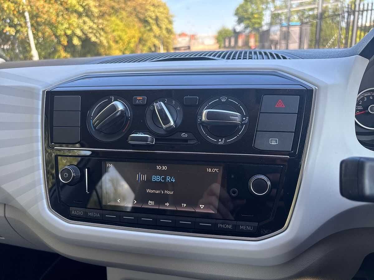 Volkswagen up!