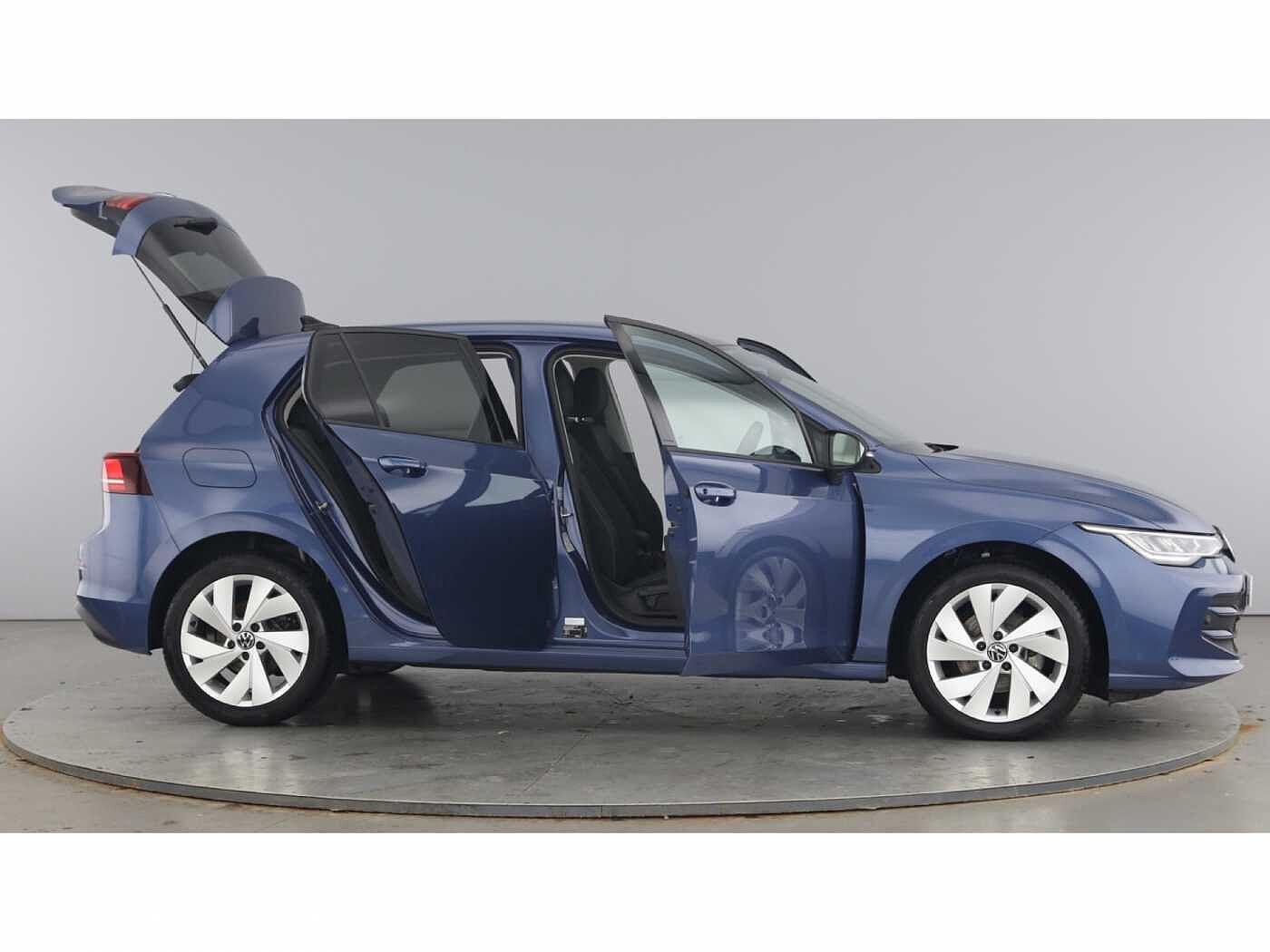 Volkswagen Golf 1.5 TSI Match 5dr