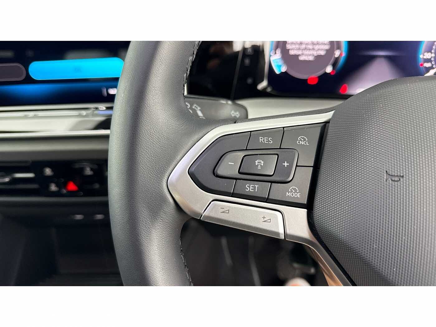 Volkswagen Golf 1.5 TSI Match 5dr