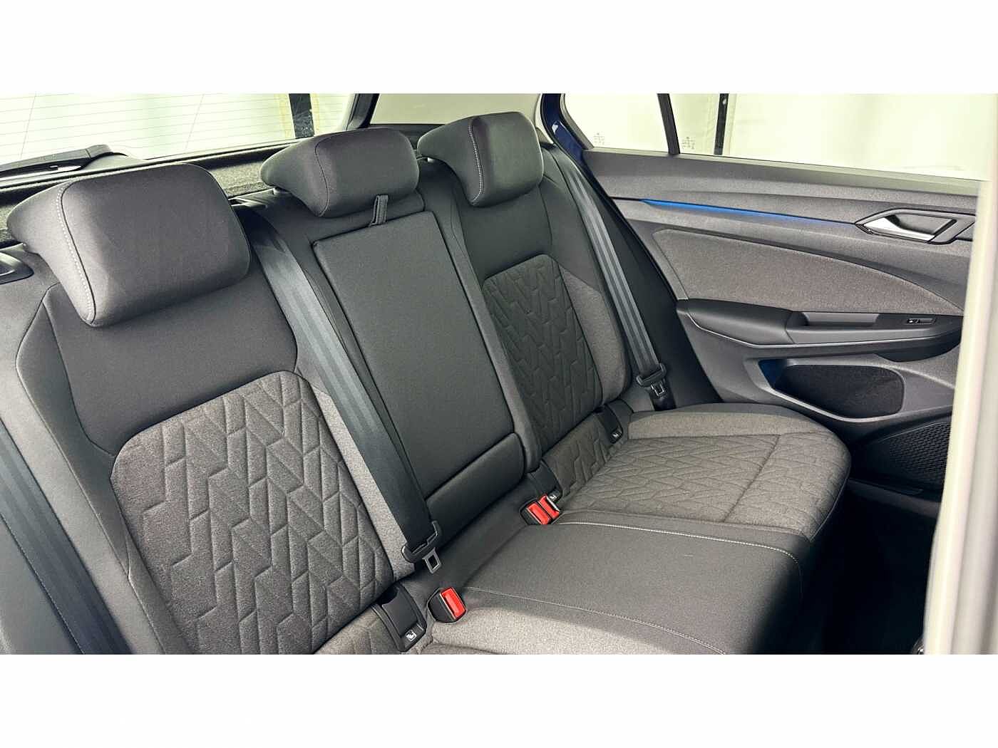 Volkswagen Golf 1.5 TSI Match 5dr