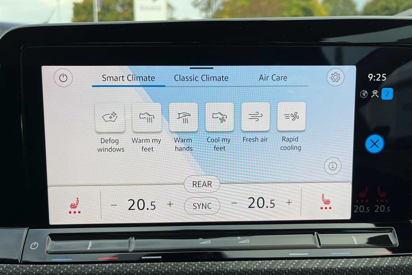 Volkswagen Golf 8 R 2.0 TSI 4Motion 320PS *19' Adelaide Alloys, winter pack* 7 Speed DSG 5 Dr