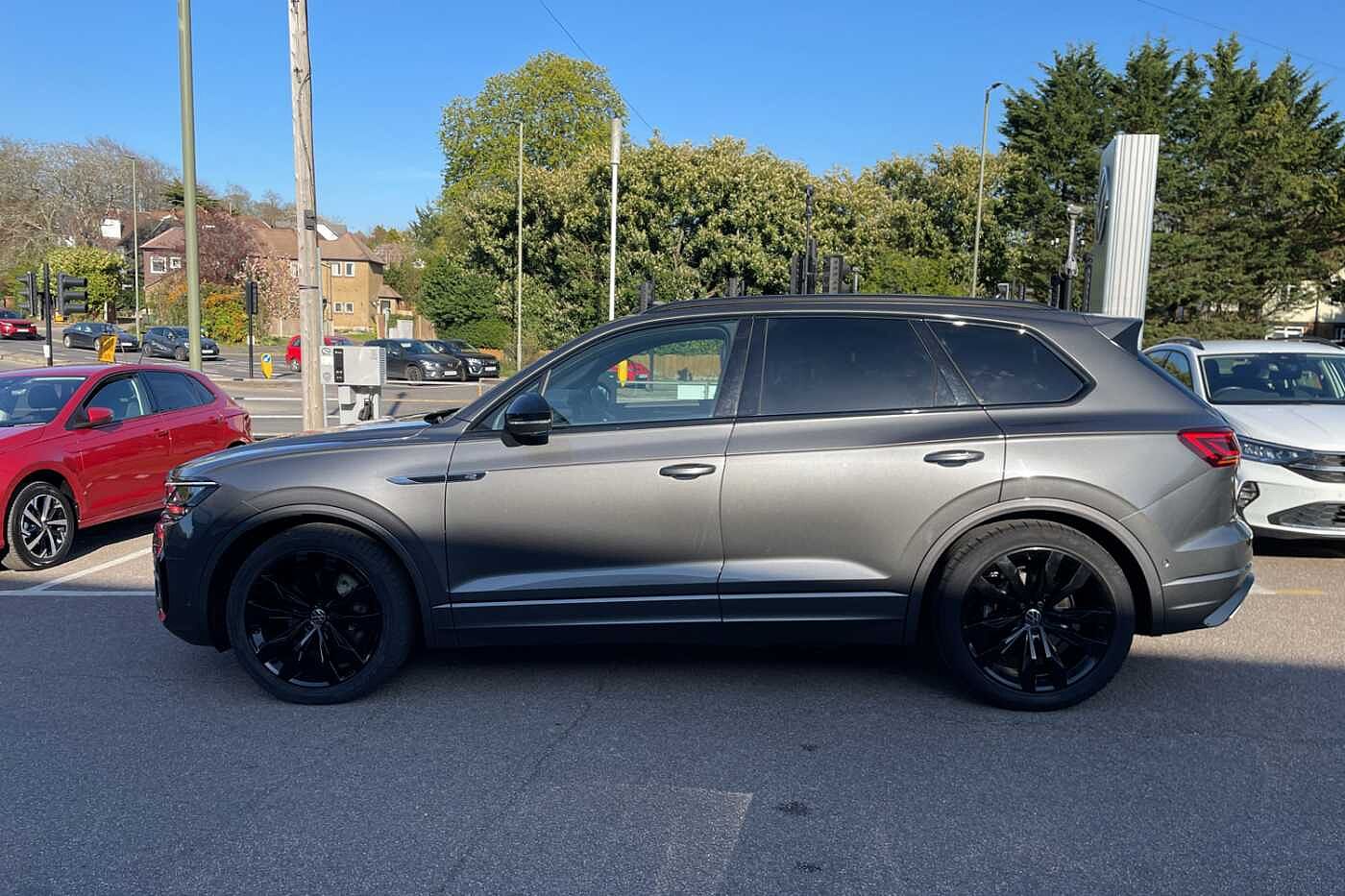 Volkswagen Touareg 3.0TDI (286ps) Black Edition 4Motion