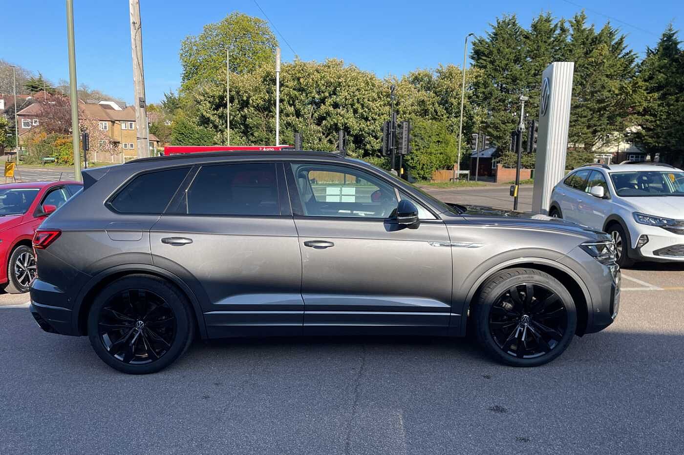 Volkswagen Touareg 3.0TDI (286ps) Black Edition 4Motion