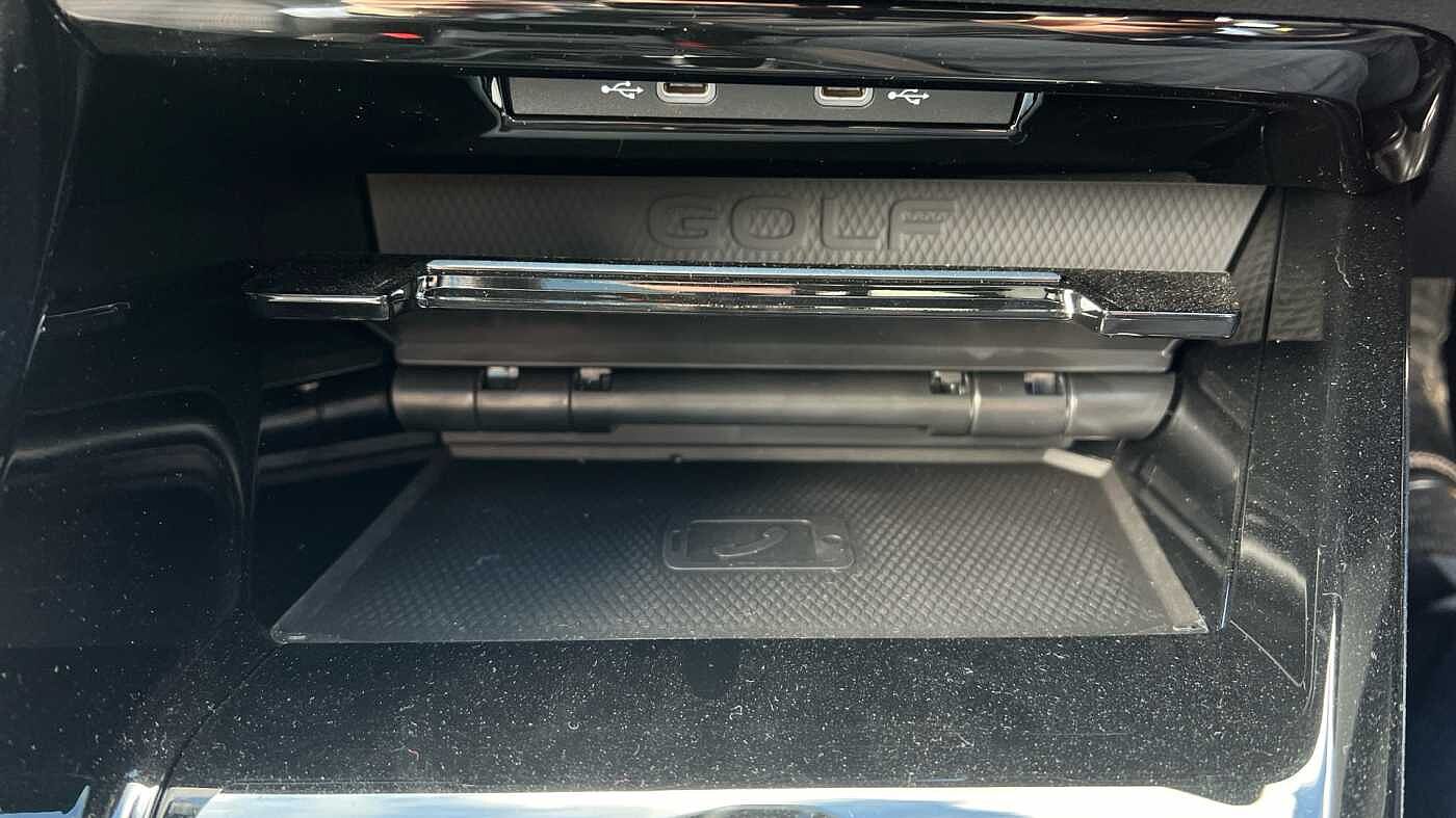 Volkswagen Golf 8 GTI 2.0 TSI 245PS 7-speed DSG 5 Door