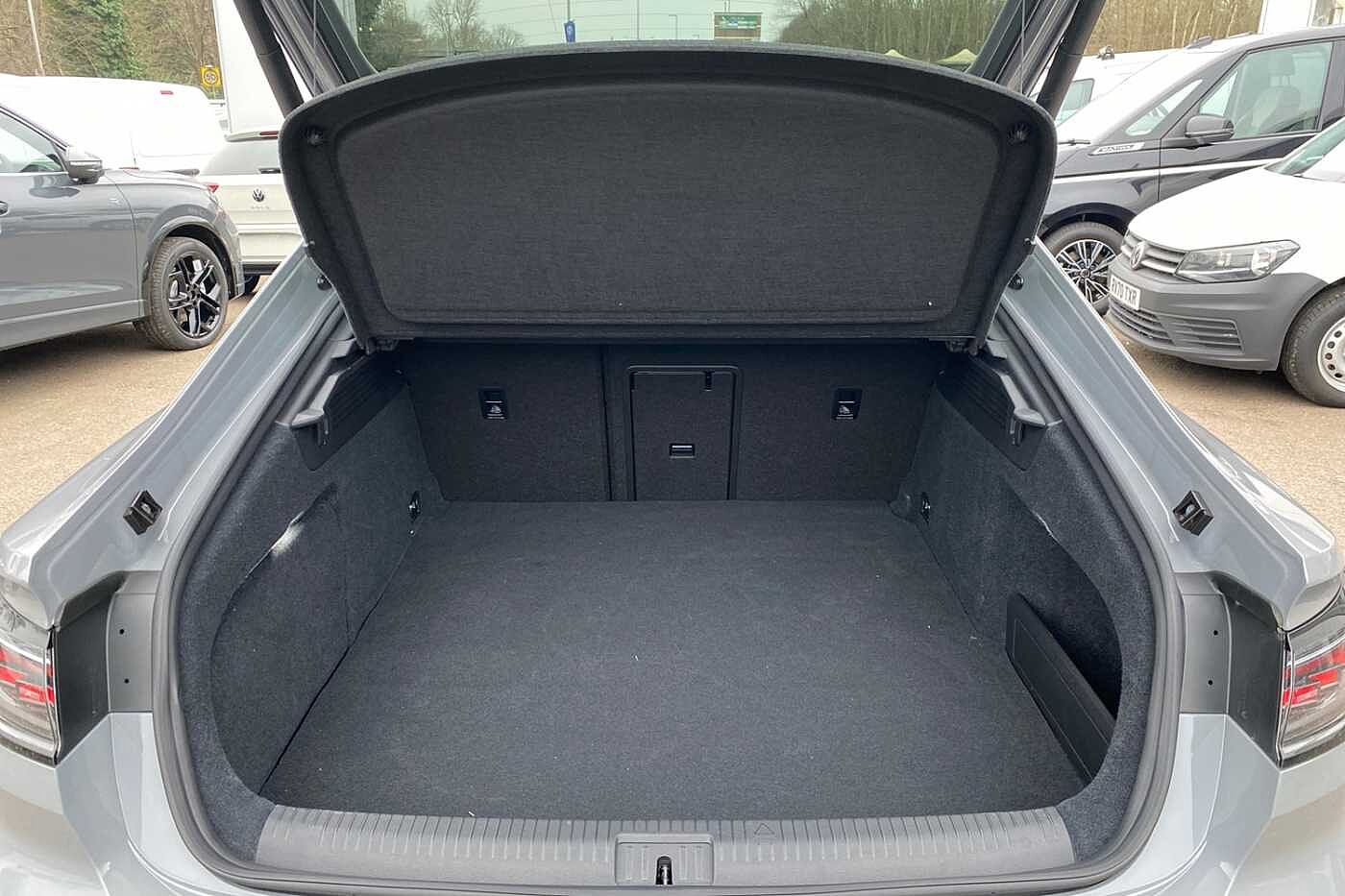 Volkswagen Arteon 1.4TSI 218ps R-Line e-Hybrid DSG Fastback
