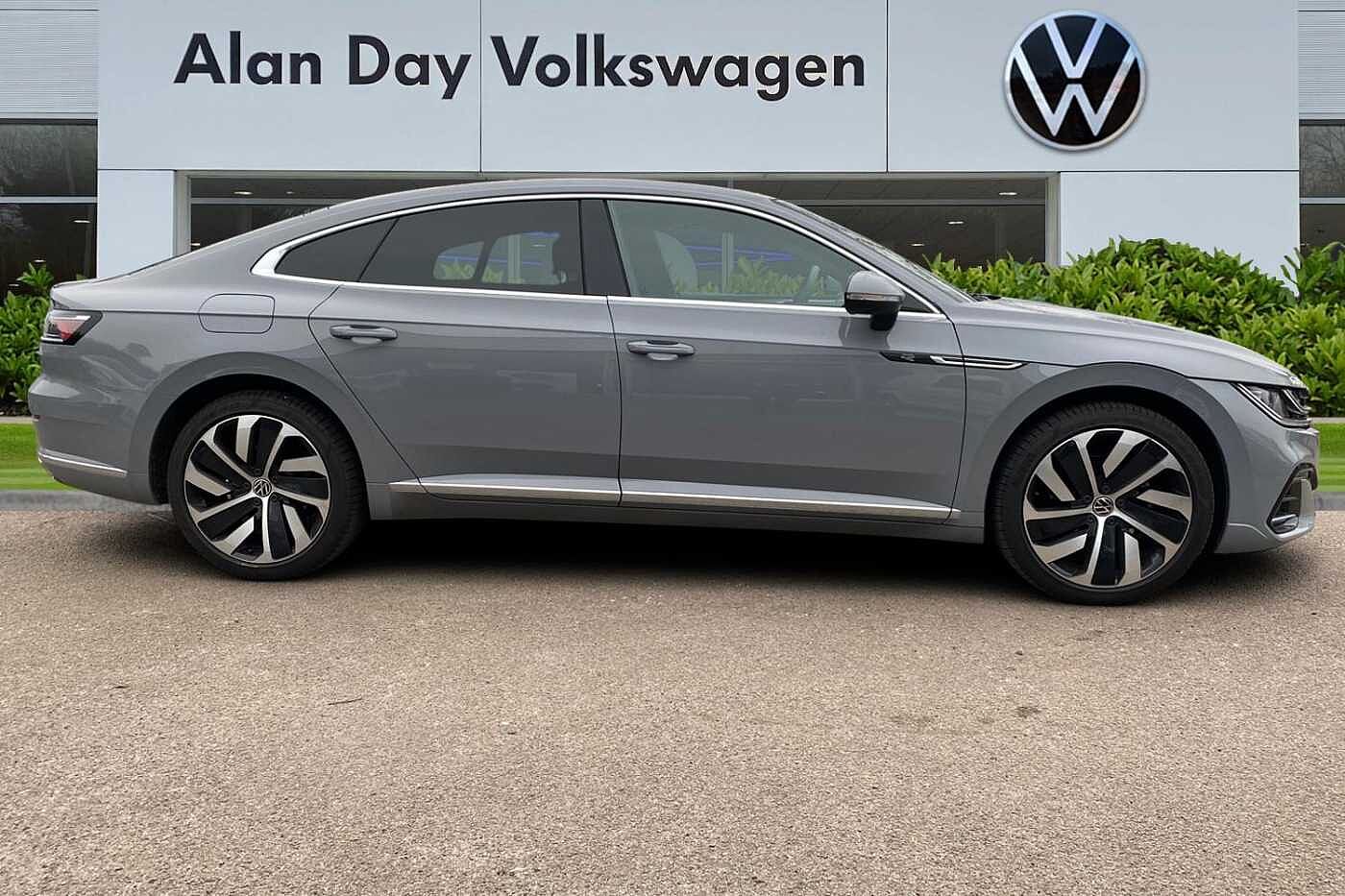 Volkswagen Arteon 1.4TSI 218ps R-Line e-Hybrid DSG Fastback
