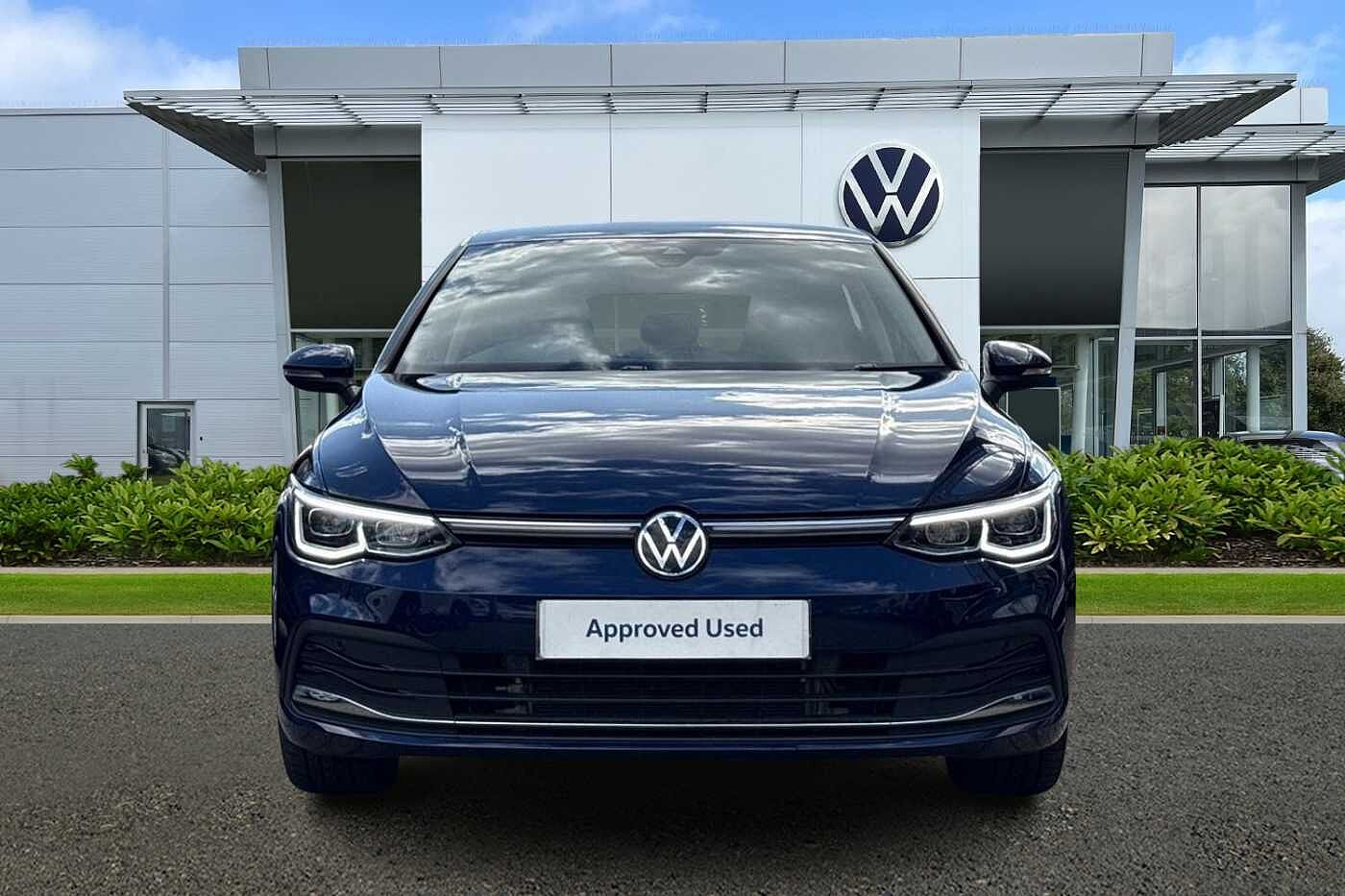Volkswagen Golf MK8 Hatch 5Dr 1.4 TSI 204ps eHybrid Style DSG + 18' DALLAS ALLOYS + REAR TINTS