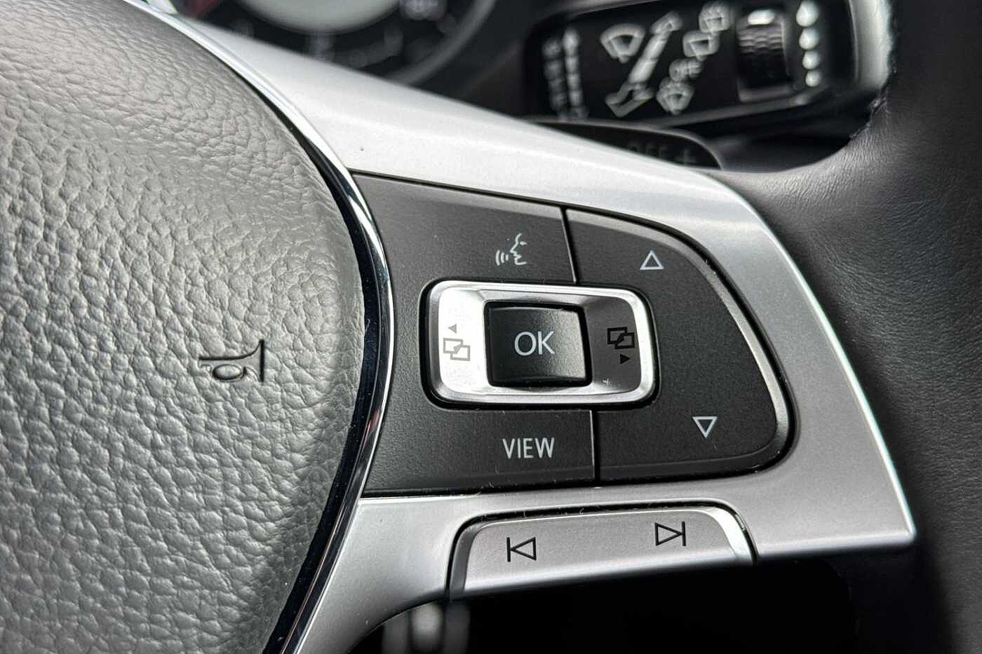 Volkswagen Touareg 5dr 3.0TSI 340ps 4Motion R-Line
