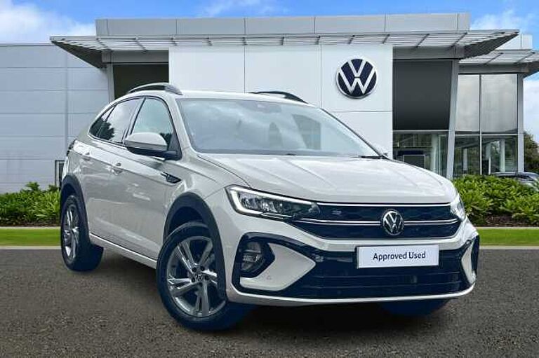 Volkswagen Taigo 1.0 TSI (110ps) R-Line DSG + REAR CAMERA