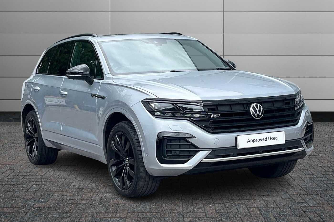 Volkswagen Touareg 3.0 TDI V6 Black Edition SUV 5dr Diesel Tiptronic 4Motion Euro 6 (s/s) (286 ps)