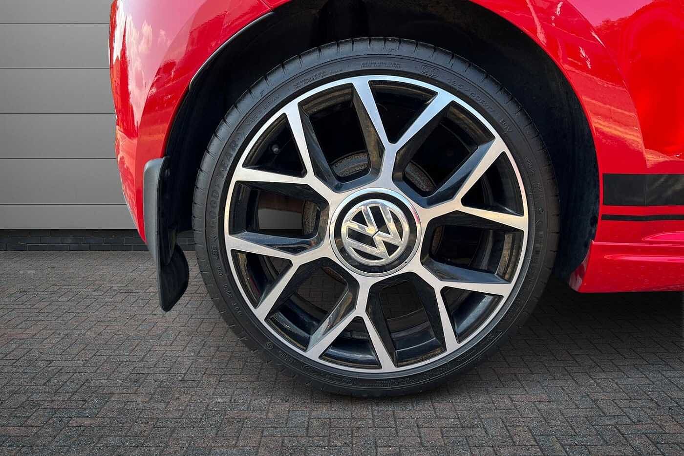 Volkswagen up!