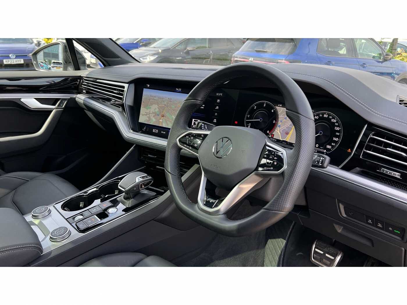 Volkswagen Touareg 3.0TDI (286ps) Black Edition 4Motion 5dr
